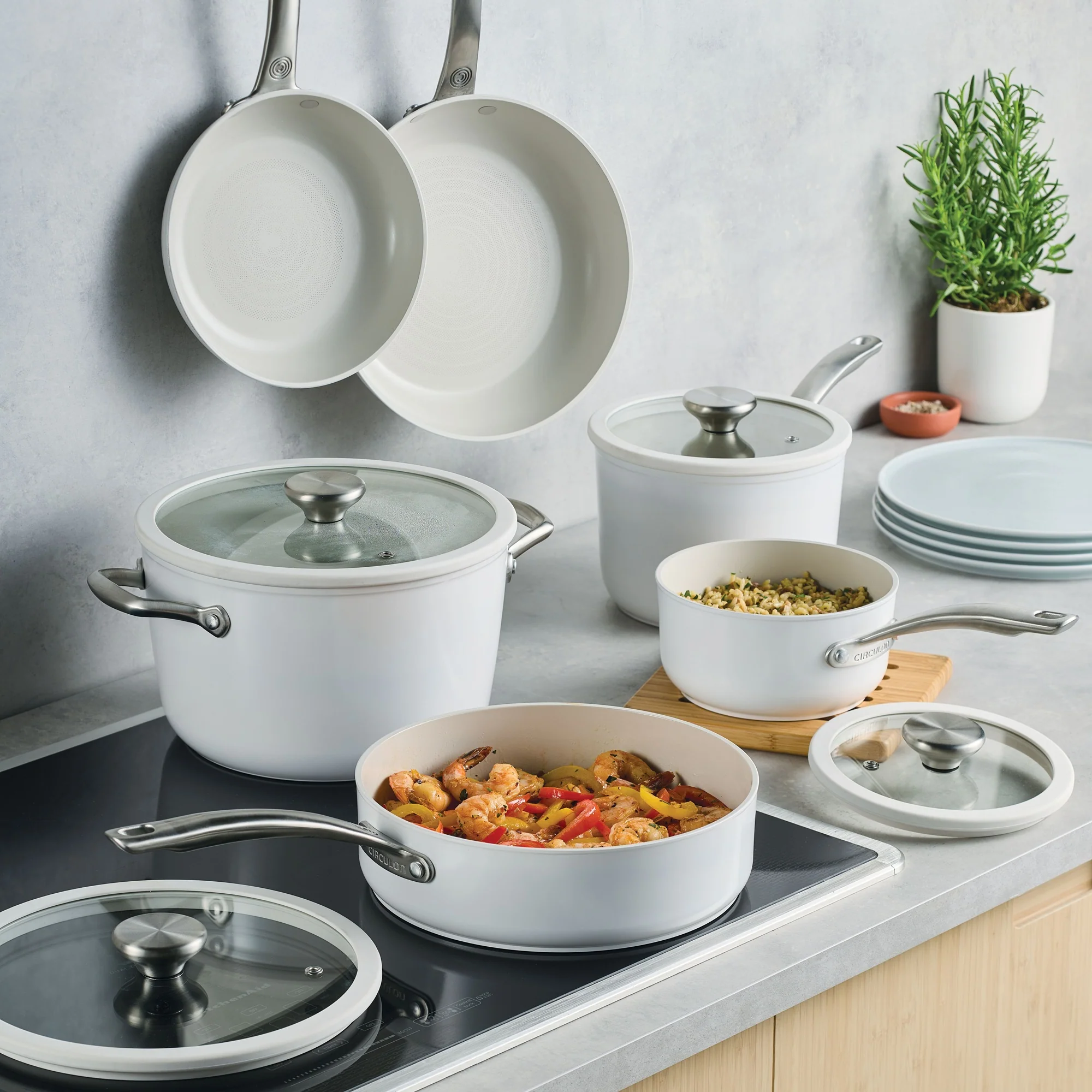 Halo LaserDefense™ Non-Stick Complete Ceramic Pan Set - 8 Pieces - Image 2
